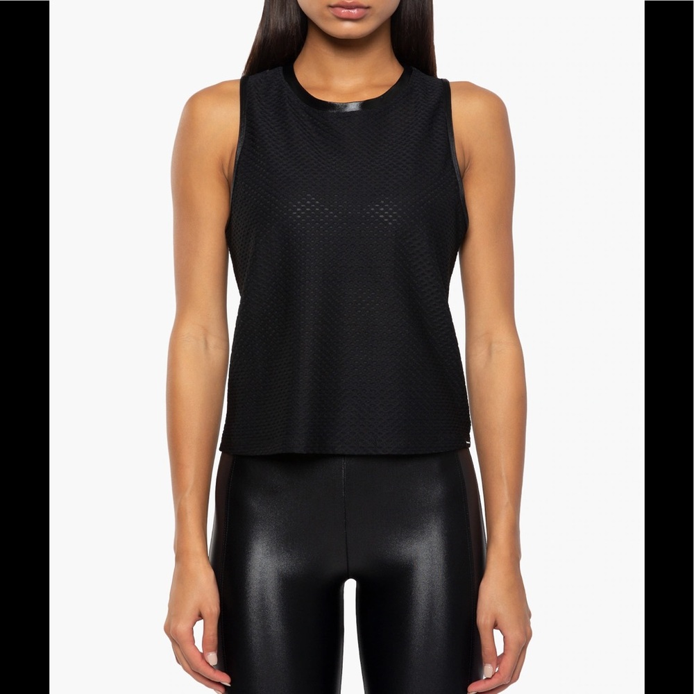 NWT Koral Muscle Netz Black Tank Top